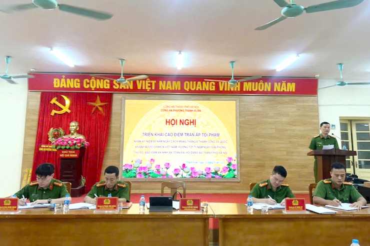 Công an phường Thanh Xuân tổ chức hội nghị triển khai cao điểm trấn áp tội phạm- Ảnh 1.