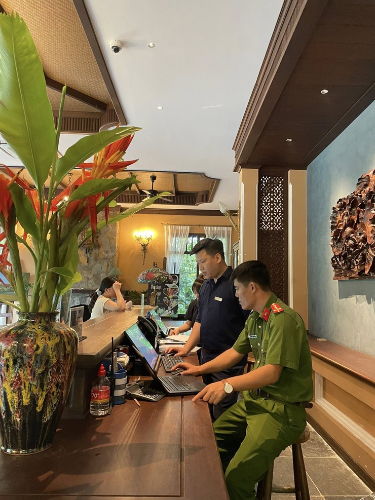 CÔNG AN XÃ BA VÌ TRIỂN KHAI KẾ HOẠCH KIỂM TRA, HƯỚNG DẪN CÔNG TÁC ĐẢM BẢO ANTT- Ảnh 2.