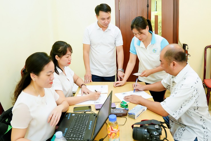 Xã Phú Xuyên phấn đấu hoàn thành chỉ tiêu cấp đổi thẻ đảng viên trước ngày 15/8/2025- Ảnh 4.