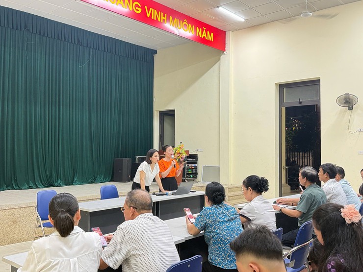 Phúc Thọ: Lan tỏa tinh thần chuyển đổi số đến từng người dân- Ảnh 3.