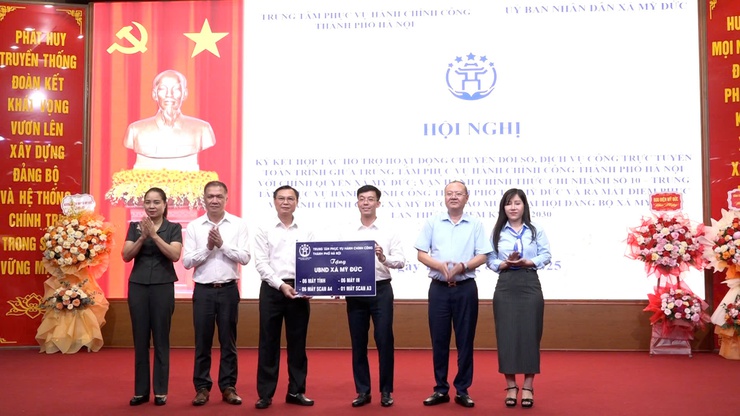 Hướng tới một chính quyền gần dân, phục vụ tận tâm- Ảnh 1.