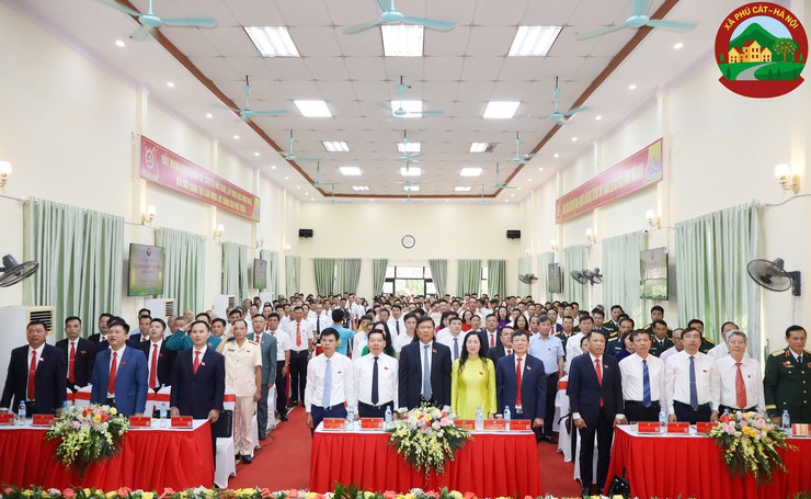 Đại hội Đảng bộ xã Phú Cát lần thứ I: Quyết tâm xây dựng xã giàu đẹp, văn minh- Ảnh 2.