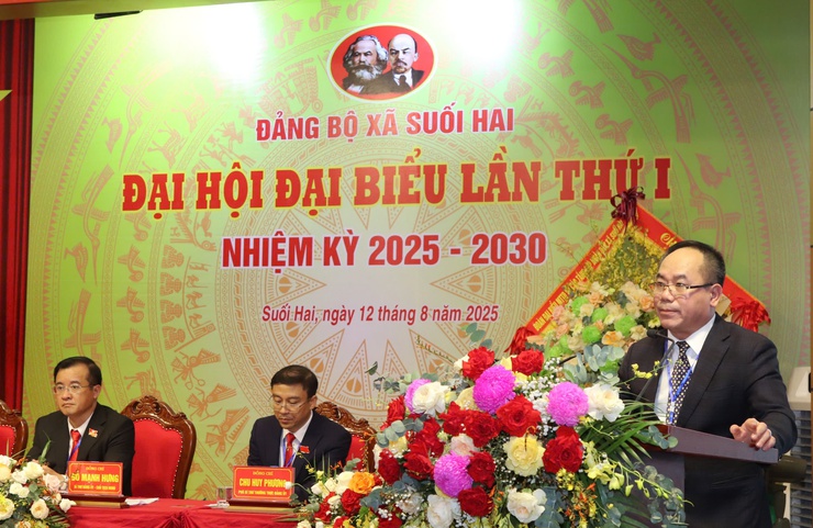 Đại hội đại biểu Đảng bộ xã Suối Hai lần thứ I: Giữ gìn bản sắc văn hóa, nâng cao chất lượng cuộc sống nhân dân- Ảnh 6.