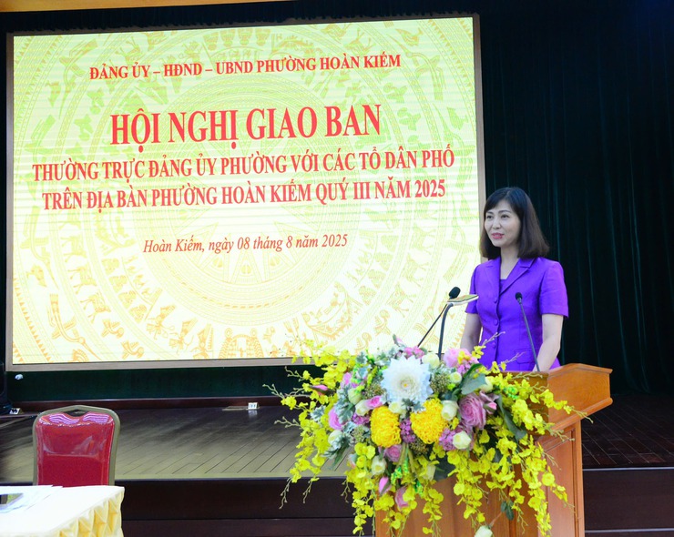  Phường Hoàn Kiếm tổ chức hội nghị giao ban với các Tổ dân phố trên địa bàn.- Ảnh 3.