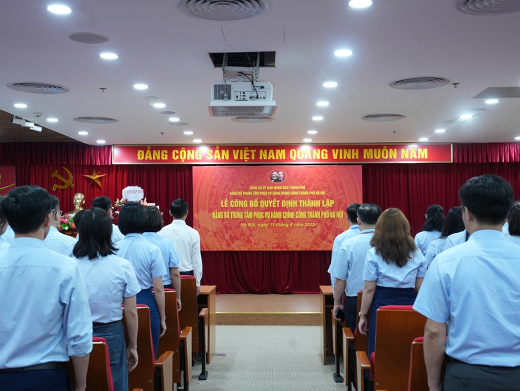 Công bố Quyết định thành lập Đảng bộ Trung tâm Phục vụ hành chính công thành phố Hà Nội- Ảnh 5.