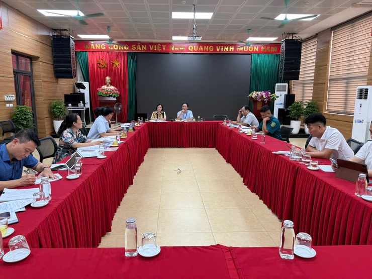 Đề cao trách nhiệm của người đứng đầu cấp ủy, chính quyền trong lãnh đạo, chỉ đạo nâng cao năng lực số, thúc đẩy đổi mới sáng tạo, chuyển đổi số gắn liền với Đề án 06 trên địa bàn phường Vĩnh Tuy- Ảnh 1.