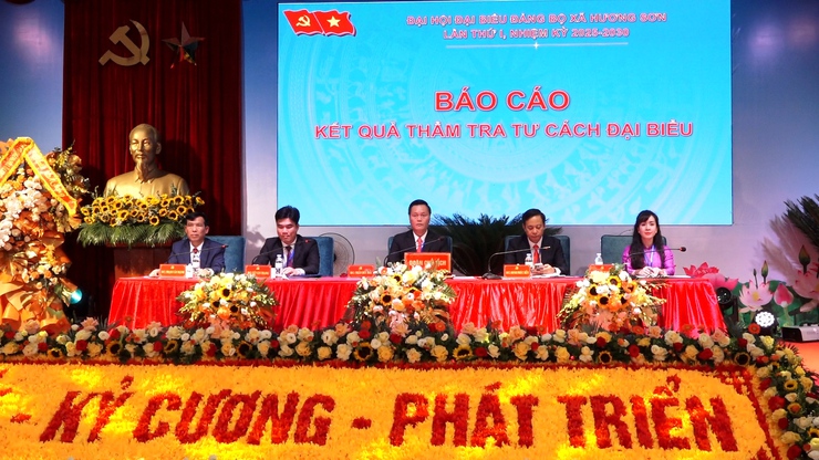 Đảng bộ xã Hương Sơn tổ chức thành công Đại hội Đảng bộ xã lần thứ I, nhiệm kỳ 2025- 2030- Ảnh 11.