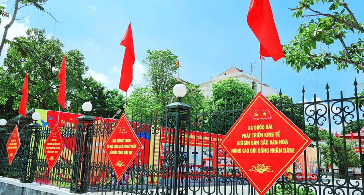 Đổi mới, sáng tạo, xây dựng xã Quốc Oai giàu đẹp văn minh, hiện đại, phát triển, nhân dân hạnh phúc- Ảnh 9.