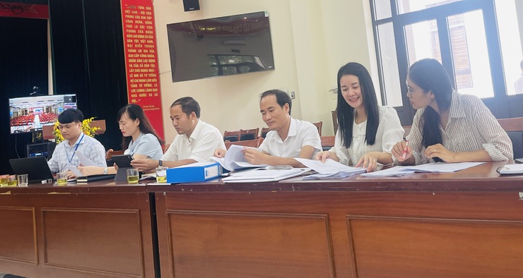 Xã Thiên Lộc tổ chức hội nghị đánh giá năng lực các công ty cung ứng thực phẩm, sữa, nước cho trường học.- Ảnh 5.