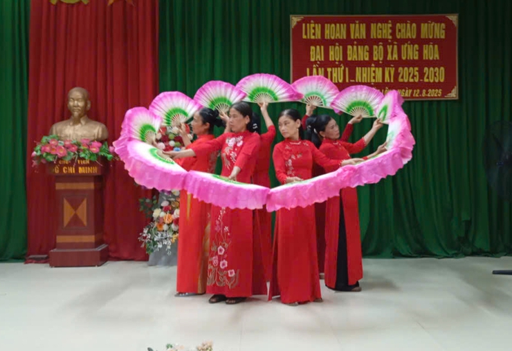 Sôi nổi các hoạt động chào mừng Đại hội đại biểu Đảng bộ xã Ứng Hòa lần thứ I, Nhiệm kỳ 2025 – 2030.- Ảnh 43.