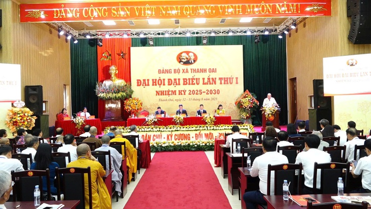 Đại hội đại biểu Đảng bộ xã Thanh Oai lần thứ I, nhiệm kỳ 2025 -2030: Khơi dậy khát vọng, vững vàng bước vào kỷ nguyên mới- Ảnh 4.