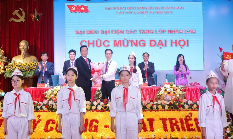 Đảng bộ xã Hương Sơn tổ chức thành công Đại hội Đảng bộ xã lần thứ I, nhiệm kỳ 2025- 2030- Ảnh 8.