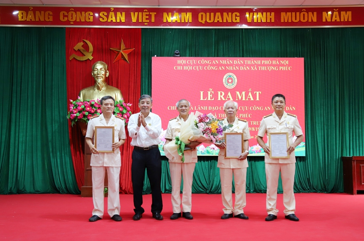 Chi hội Cựu Công an Nhân dân xã Thượng Phúc tổ chức Lễ ra mắt và kỷ niệm 80 năm ngày truyền thống Công an Nhân dân Việt Nam (19/8/1945 – 19/8/2025)- Ảnh 4.