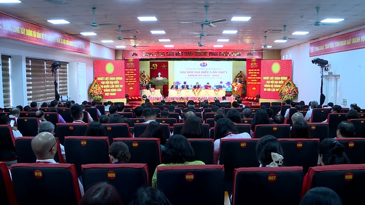 168 đảng viên dự Đại hội Đảng bộ phường Xuân Phương lần thứ I- Ảnh 4.