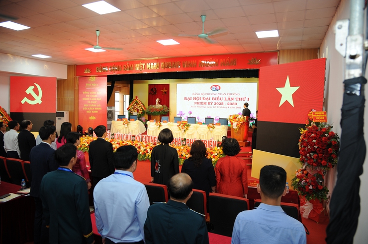 Đảng bộ phường Xuân Phương tổ chức thành công Đại hội đại biểu lần thứ I, nhiệm kỳ 2025-2030.- Ảnh 1.