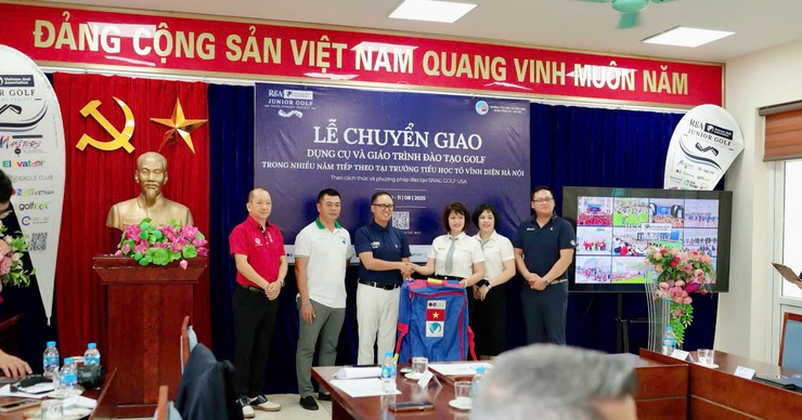 Trường Tiểu học Tô Vĩnh Diện: Đào tạo Golf miễn phí cho học sinh từ năm học 2025- 2026 - Ảnh 4.