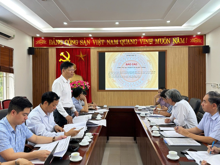 Bát Tràng làm việc với Sở Quy hoạch- Kiến trúc, Viện Quy hoạch xây dựng Hà Nội về công tác quy hoạch tại xã- Ảnh 1.