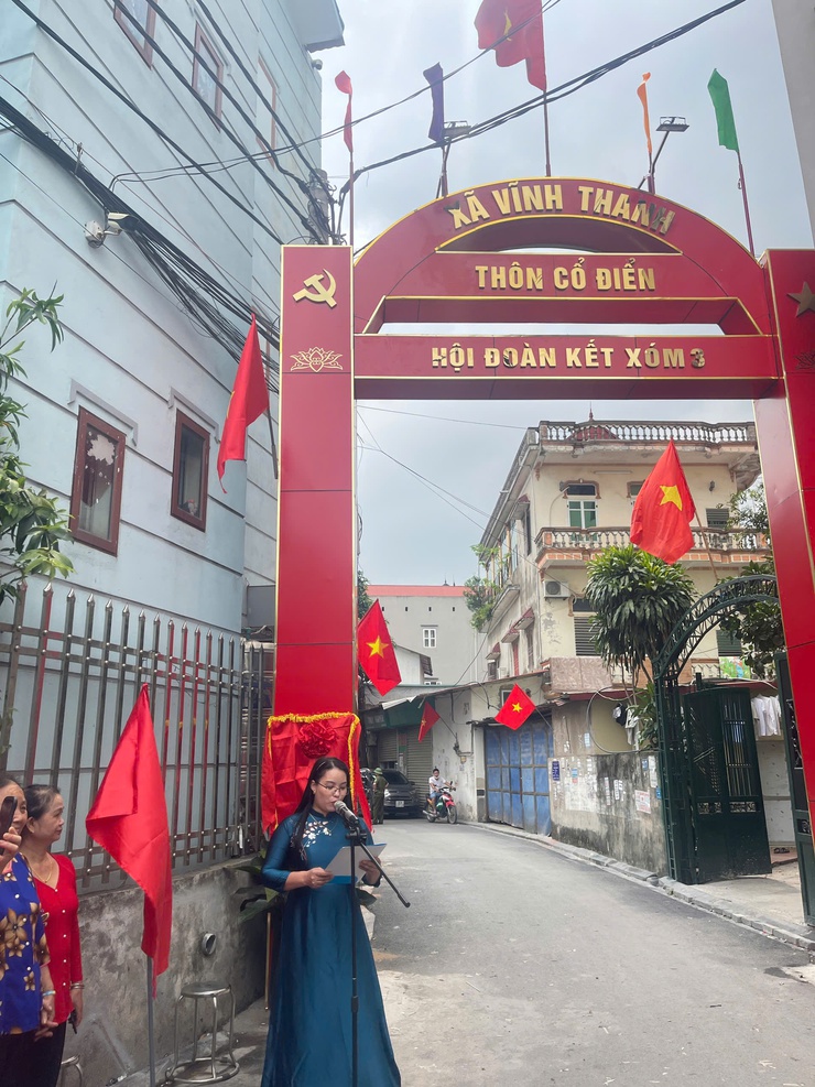 Thôn Cổ Điển, xã Vĩnh Thanh long trọng tổ chức Lễ khánh thành cổng làng.- Ảnh 1.