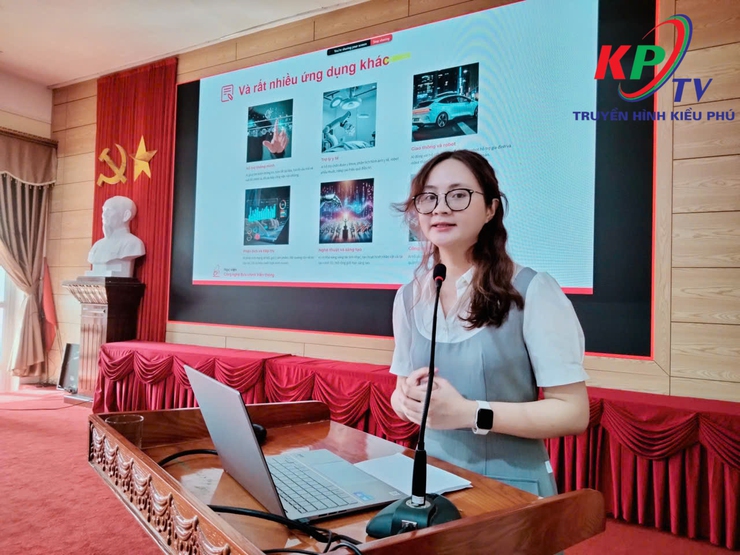 Đảng ủy xã Kiều Phú tổ chức Hội nghị bồi dưỡng chính trị hè năm 2025 cho đội ngũ cán bộ quản lý và giáo viên trên địa bàn- Ảnh 16.