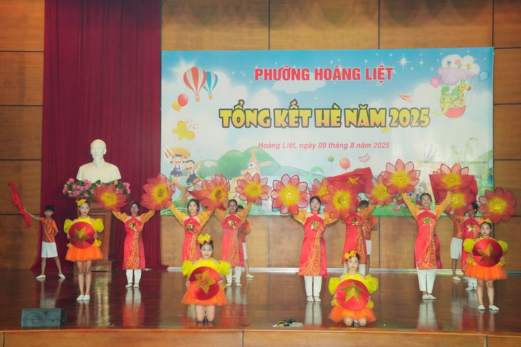 Phường Hoàng Liệt tổ chức Hội nghị tổng kết hoạt động thiếu nhi hè năm 2025- Ảnh 11.