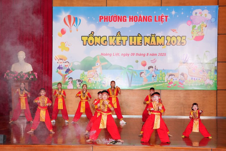 Phường Hoàng Liệt tổ chức Hội nghị tổng kết hoạt động thiếu nhi hè năm 2025- Ảnh 15.