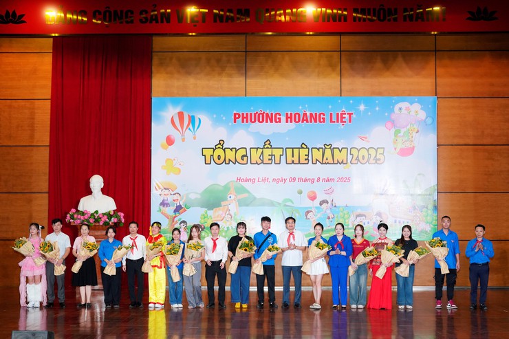 Phường Hoàng Liệt tổ chức Hội nghị tổng kết hoạt động thiếu nhi hè năm 2025- Ảnh 4.