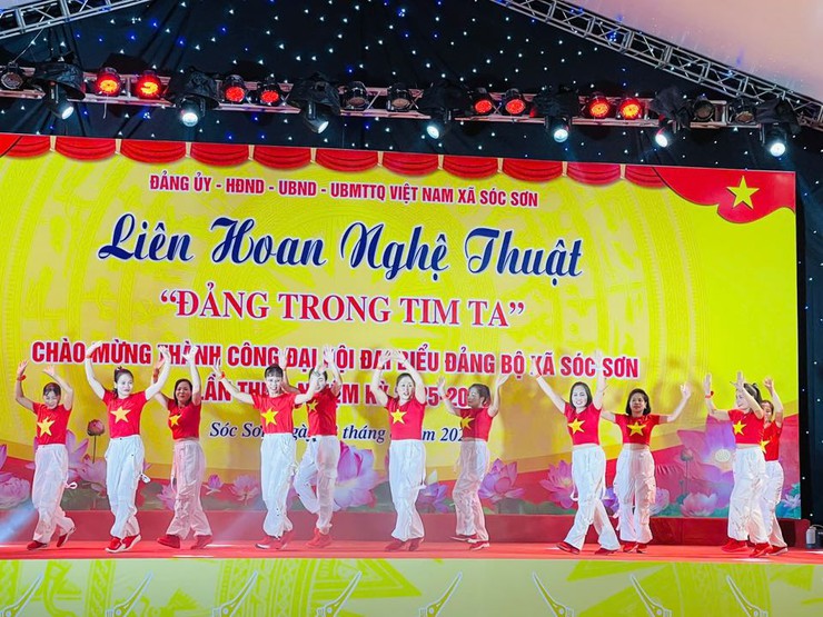 LIÊN HOAN NGHỆ THUẬT “ĐẢNG TRONG TIM TA”- Ảnh 10.