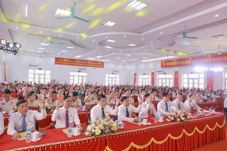 ĐẠI HỘI ĐẠI BIỂU ĐẢNG BỘ XÃ BA VÌ LẦN THỨ I, 
NHIỆM KỲ 2025 – 2030 TIẾN HÀNH PHIÊN TRÙ BỊ  - Ảnh 3.