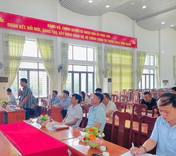 XÃ PHÚC SƠN TỔ CHỨC HỘI NGHỊ QUY HOẠCH KẾT NỐI VÙNG VÀ PHÁT TRIỂN HẠ TẦNG GIAO THÔNG - Ảnh 2.