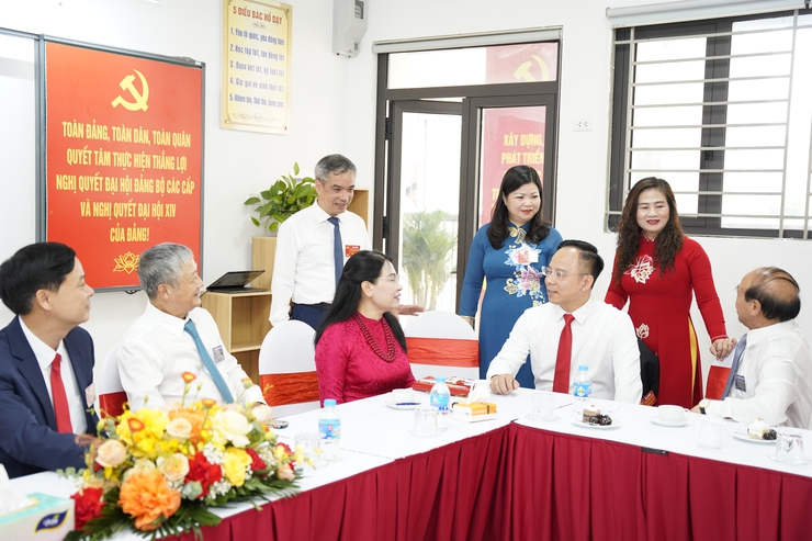 NHỮNG HÌNH ẢNH ẤN TƯỢNG TẠI ĐẠI HỘI ĐẠI BIỂU ĐẢNG BỘ PHƯỜNG TƯƠNG MAI LẦN THỨ I, NHIỆM KỲ 2025-2030- Ảnh 20.