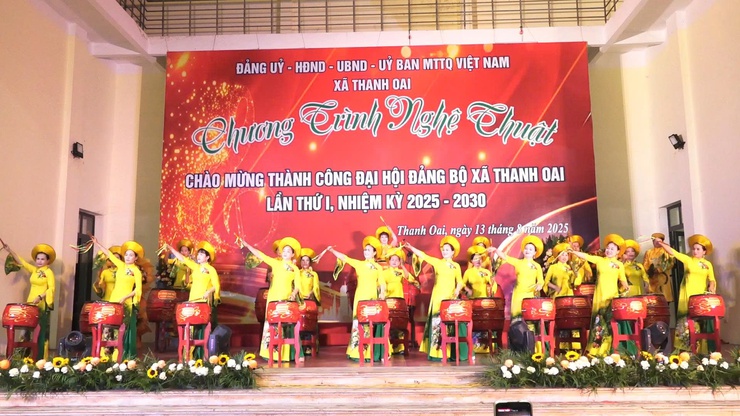 ĐẶC SẮC CHƯƠNG TRÌNH NGHỆ THUẬT CHÀO MỪNG THÀNH CÔNG ĐẠI HỘI ĐẠI BIỂU ĐẢNG BỘ XÃ THANH OAI LẦN THỨ I, NHIỆM KỲ 2025-2030- Ảnh 6.