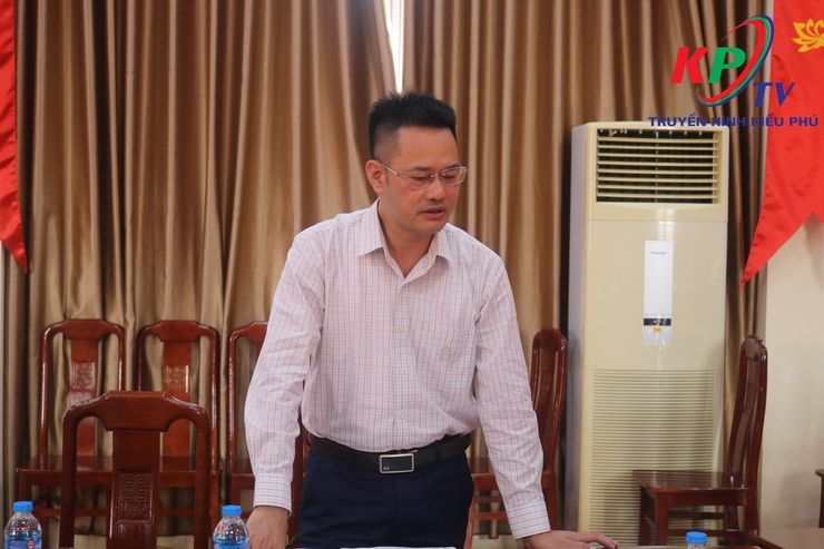 Kiều Phú tổ chức hội nghị họp tập thể lãnh đạo UBND xã để xem xét, giải quyết công việc thuộc thẩm quyền- Ảnh 2.