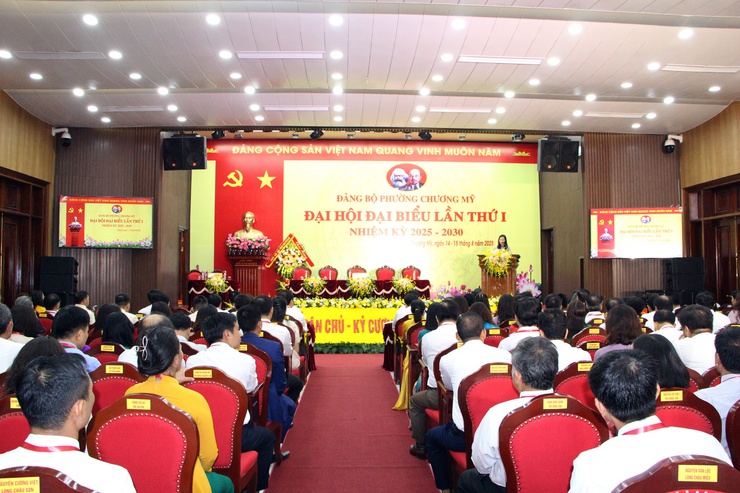 Đại hội đại biểu Đảng bộ phường Chương Mỹ lần thứ I, nhiệm kỳ 2025-2030 tiến hành phiên trù bị- Ảnh 1.