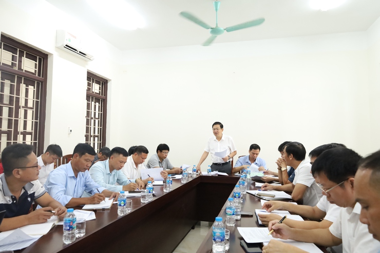 UBND xã Suối Hai họp chuyên đề về công tác quản lý đất đai tại các nông, lâm trường- Ảnh 1.