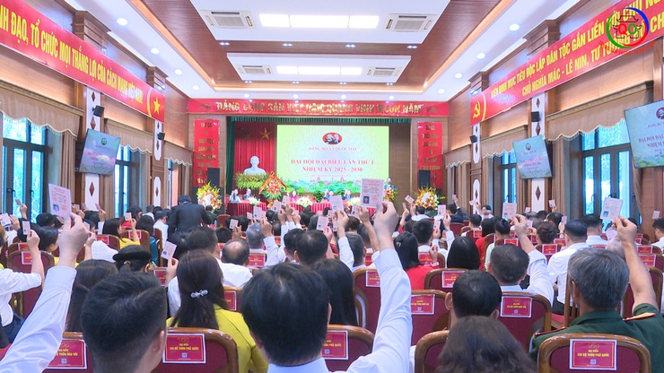 Xây dựng xã Quốc Oai trở thành Đô thị sinh thái đặc trưng của Thủ đô văn hiến- anh hùng hiện đại- Ảnh 27.