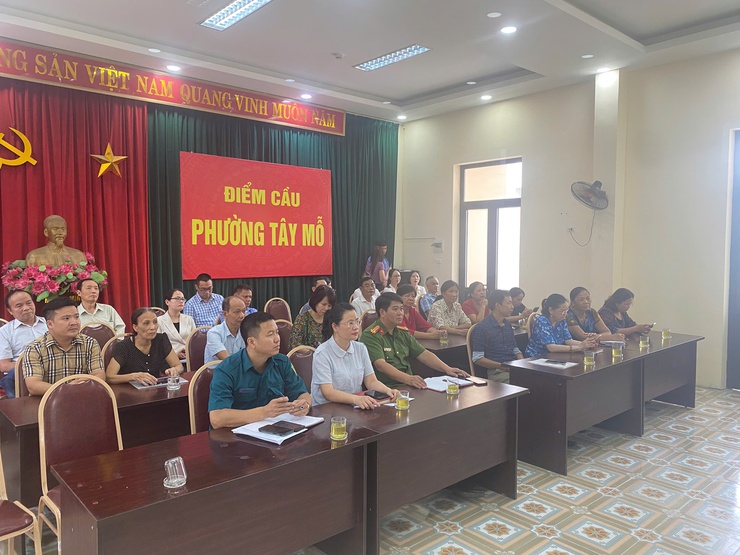 PHƯỜNG TÂY MỖ DỰ HỘI NGHỊ QUÁN TRIỆT, TRIỂN KHAI NGHỊ QUYẾT SỐ 66-NQ/TW- Ảnh 1.