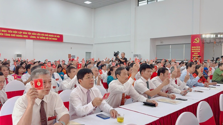 NHỮNG HÌNH ẢNH ẤN TƯỢNG TẠI ĐẠI HỘI ĐẠI BIỂU ĐẢNG BỘ PHƯỜNG TƯƠNG MAI LẦN THỨ I, NHIỆM KỲ 2025-2030- Ảnh 12.