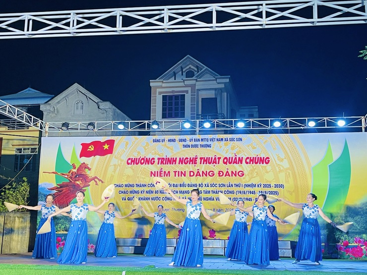 THÔN DƯỢC THƯỢNG TỔ CHỨC LIÊN HOAN NGHỆ THUẬT "NIỀM TIN DÂNG ĐẢNG"- Ảnh 10.