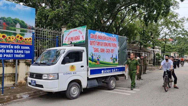 Nhiều kết quả nổi bật của Công an xã Phú Nghĩa trong cao điểm thi đua hướng tới các ngày lễ lớn năm 2025- Ảnh 2.