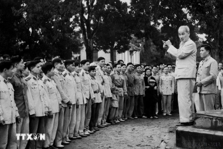 Tự hào, phát huy truyền thống 80 năm Công an Nhân dân Việt Nam- Ảnh 1.