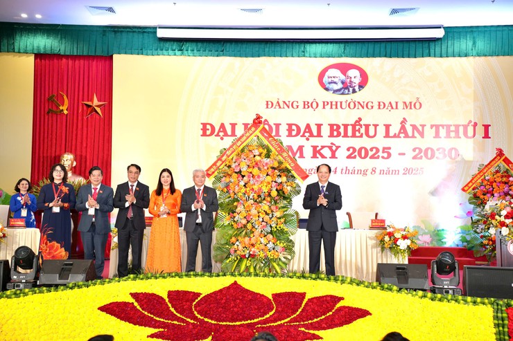 Quyết tâm xây dựng phường Đại Mỗ giàu đẹp, văn minh, trở thành đô thị xanh, thông minh, bền vững- Ảnh 1.