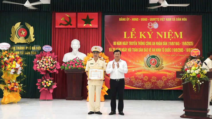Xã Dân Hòa: Kỷ niệm 80 năm Ngày truyền thống Công an nhân dân Việt Nam (19/08/1945- 19/08/2025) và 20 năm Ngày hội toàn dân bảo vệ an ninh Tổ quốc (19/08/2005 – 19/08/2025) - Ảnh 8.