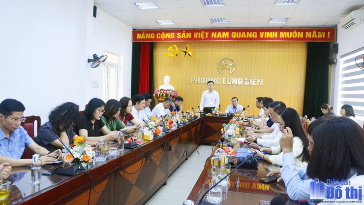 Phường Long Biên và Báo Kinh tế & Đô thị ký kết phối hợp thông tin- Ảnh 1.
