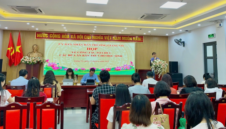 Phường Giảng Võ: Triển khai hội nghị về công tác tổ chức các bữa ăn bán trú cho học sinh- Ảnh 3.