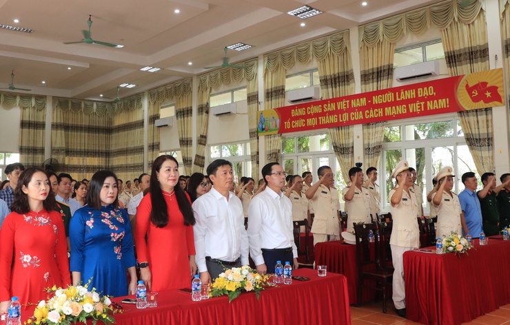 Phú Nghĩa tổ chức Lễ kỷ niệm 80 năm ngày truyền thống Công an nhân dân; 20 năm Ngày hội Toàn dân bảo vệ an ninh Tổ quốc- Ảnh 1.