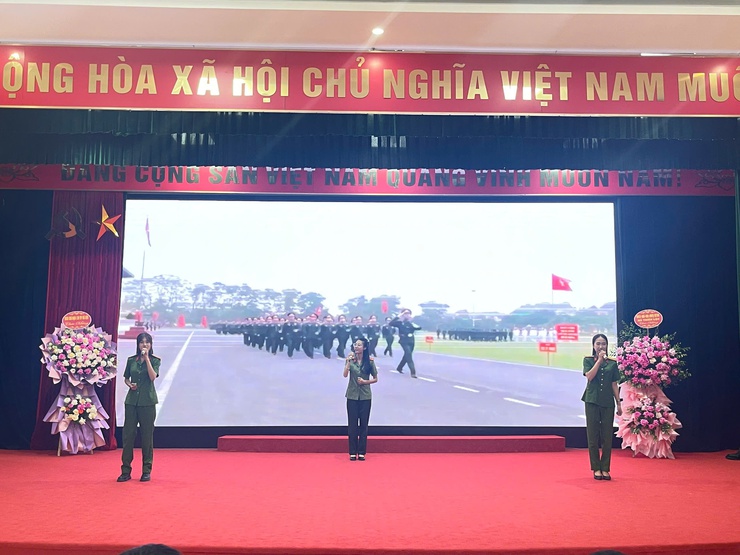 UBND - BCĐ 138 xã Thiên Lộc tổ chức Lễ kỷ niệm "Ngày hội toàn dân bảo vệ An ninh Tổ quốc" và Ngày hội Văn hóa - Thể thao- Ảnh 4.