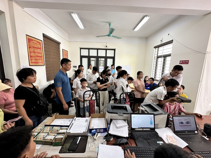 Xã Đại Thanh đẩy nhanh tiến độ cấp lại Thẻ đảng viên- Ảnh 3.
