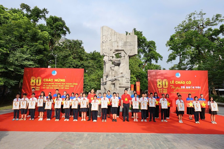 Tuổi trẻ phường Ngọc Hà đăng cai Lễ chào cờ "Tôi yêu Tổ quốc tôi" cấp Trung ương- Ảnh 6.