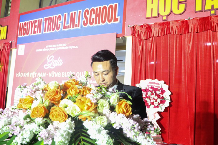 GALA học kỳ Quân sự năm học 2025 – 2026 Trường Phổ thông Nguyễn Trực- Ảnh 4.