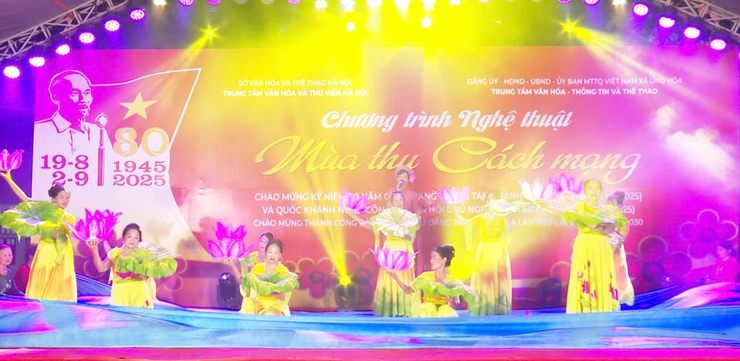 Ứng Hoà: Chào mừng thành công Đại hội đại biểu Đảng bộ xã lần thứ nhất, 80 năm cách mạng tháng Tám và Quốc khánh 2/9.- Ảnh 9.
